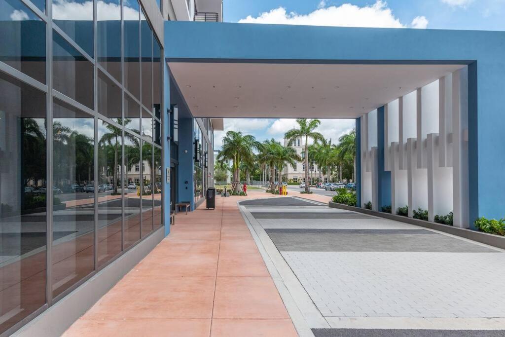 Luxury In Doral Miami, 1 Bd Apartamento Miami