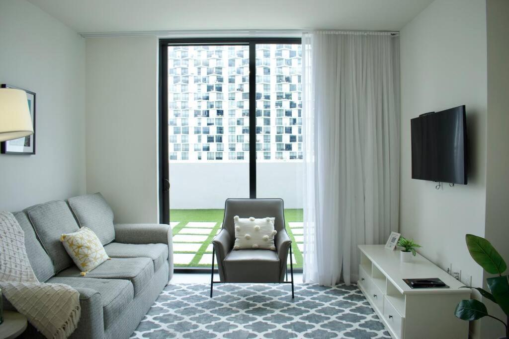 Luxury In Doral Miami, 1 Bd Apartamento